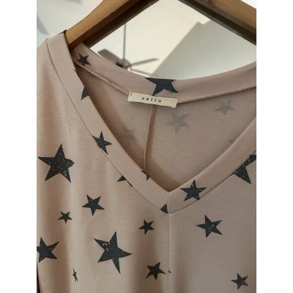 Entro Long Sleeve Pink Print Top Size medium Flowy - Picture 2 of 4